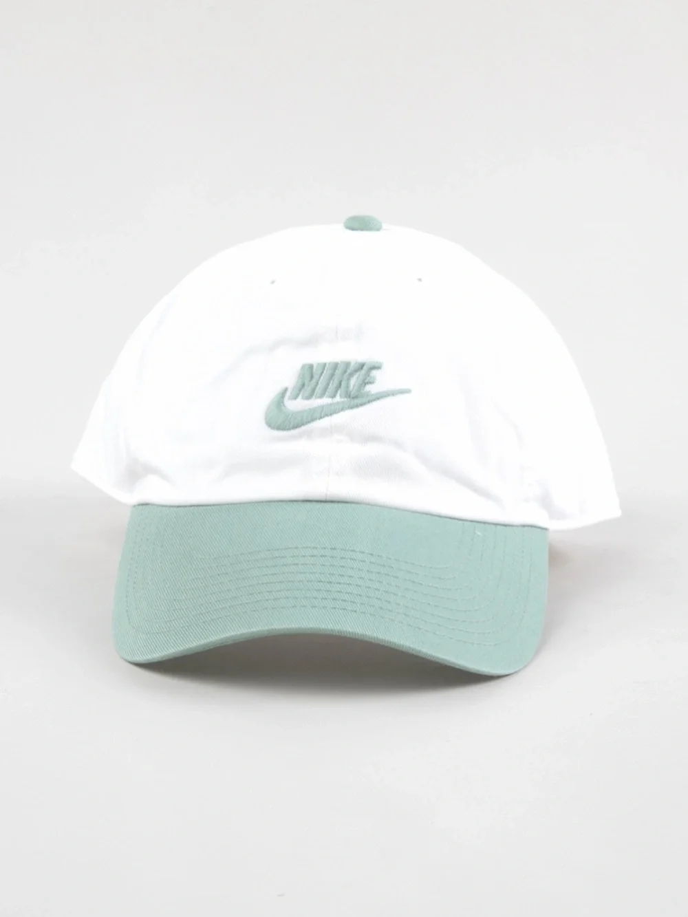 Nike Club Cap Unisex Adjustable White & Light Green Hat M/L New with Tags